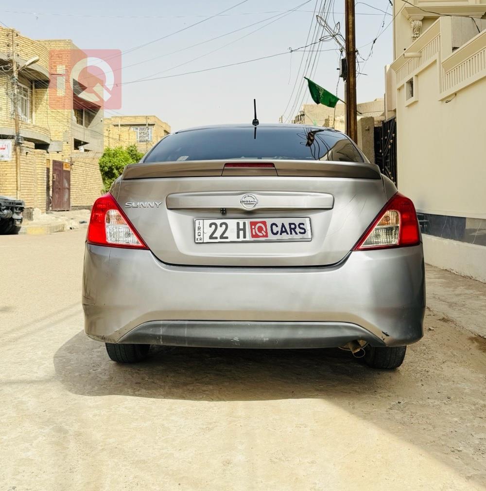 نيسان صني